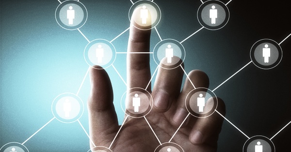 Korrelation von Social Signals und SEO (Suchmaschinenoptimierung) Korrelation von Social Signals und SEO (Suchmaschinenoptimierung)